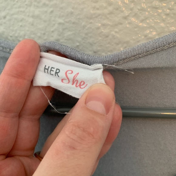 Her she grey long sleeve oversized top - Picture 4 of 4